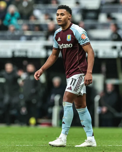 Aston Villa 'dan Ollie Watkins Premier Lig maçı sırasında Newcastle United ile Aston Villa arasında St. James' s Park, Newcastle, İngiltere, 25 Ocak 2026