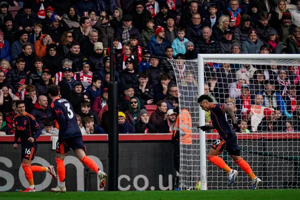 Nottingham Ormanı 'ndan Igor Jesus Premier League maçında Brentford Nottingham Ormanı' na karşı 25 Ocak 2026 'da Londra' daki Gtech Community Stadyumu 'nda 0-1 berabere kaldı.