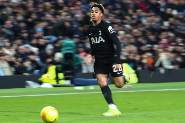 Tottenham Hotspur takımından Wilson Odobert 24 Ocak 2026 tarihinde Burnley ile Tottenham Hotspur arasında oynanan Premier League maçında