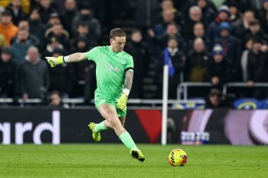 Everton kalecisi Jordan Pickford Premier League maçında Everton - Leeds United maçı sırasında Liverpool, Liverpool 'daki Hill Dickinson Stadyumu' nda oynandı.