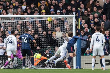 Arsenal 'den Martin Zubimendi Premier Lig karşılaşmasında 0-1 öne geçti. Leeds United, Elland Road, Leeds, İngiltere' de 31 Ocak 2026 'da Arsenal' e karşı.