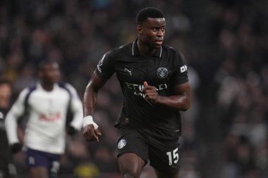 Manchester City 'den Marc Guehi Premier League maçı sırasında Tottenham Hotspur Manchester City' ye karşı Tottenham Hotspur Stadyumu, Londra, 1 Şubat 2026
