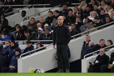 Premier Lig karşılaşmasında Manchester City 'nin antrenörü Pep Guardiola Tottenham Hotspur' a karşı Manchester City Tottenham Hotspur Stadyumu, Londra, 1 Şubat 2026
