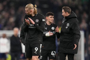 Manchester City oyuncuları Premier League maçında Tottenham Hotspur Manchester City 'ye karşı Tottenham Hotspur Stadyumu, Londra, 1 Şubat 2026