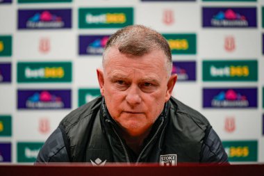 Stoke City 'nin Mark Robins teknik direktörü 31 Ocak 2026' da Stoke City - Southampton maçında Stoke City - Bet365 Stadyumu, Stoke on-Trent, İngiltere 'de oynanan maç sonrası basın konferansında teknik direktör.