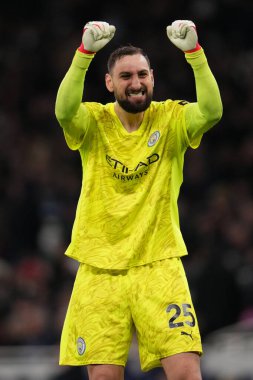 Manchester City 'den Gianluigi Donnarumma Premier Lig karşılaşmasında Tottenham Hotspur Manchester City' ye karşı Tottenham Hotspur Stadyumu, Londra, 1 Şubat 2026