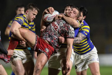 Warrington Wolves 'tan Max Wood ve Warrington Wolves' tan James Bentley Warrington Wolves 'tan Luke Thomas, Warrington Wolves' un 30 Ocak 2026 'da Halliwell Jones Stadyumu' nda oynadığı Pre Season maçında Warrington Wolves 'a karşı oynadılar.