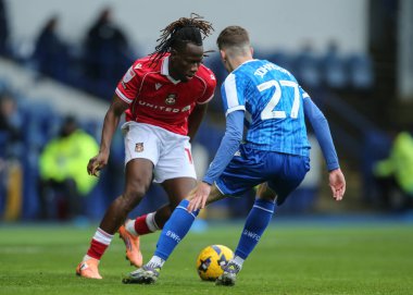 Wrexham 'dan Issa Kabore 31 Ocak 2026' da İngiltere 'nin Hillsborough kentinde Sheffield Wednesday-Wrexham maçında sahada.