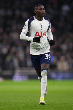 Tottenham Hotspur 'dan Randal Kolo Muani Premier Lig maçı sırasında Tottenham Hotspur Manchester City' ye karşı Tottenham Hotspur Stadyumu, Londra, 1 Şubat 2026