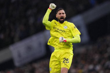 Manchester City 'den Gianluigi Donnarumma, 1 Şubat 2026' da Tottenham Hotspur 'a karşı Manchester City' de oynanan Premier League maçında 1-0 öne geçti.
