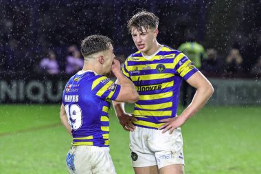 Warrington Wolves 'dan Leon Hayes ve Warrington Wolves' tan Ewan Irwin, Warrington Wolves 'un 30 Ocak 2026' da Halliwell Jones Stadyumu 'nda oynadığı Warrington Wolves - Leigh Leopards maçında.