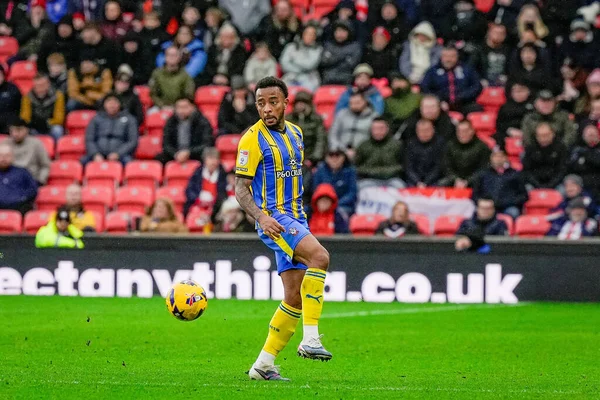 Southampton 'dan Welington, Stoke City ile Southampton arasındaki 31 Ocak 2026' da oynanan Bet365 Stadyumu karşılaşmasında topu kontrol ediyor.