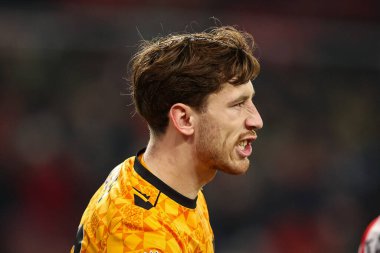 Sunderland kalecisi Robin Roefs, Premier Lig maçında takımına talimatlar veriyor. Sunderland, Sunderland 'da oynanan Sunderland-Burnley maçında. 2 Şubat 2026.