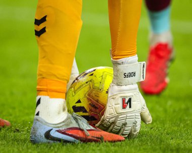 Sunderland kalecisi Robin Roefs Premier League maçında Sunderland-Burnley Stadyumu, Sunderland, İngiltere 'de 2 Şubat 2026' da karşılaştı.