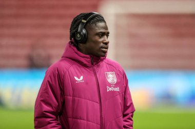 Burnley 'den Loum Tchaouna, Premier League maçı sırasında Sunderland-Burnley Stadyumu' na geldi.