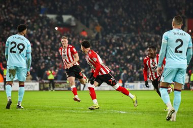 Sunderland 'dan Chemsdine Talbi, Premier League maçı Sunderland-Burnley maçında 2 Şubat 2026' da Sunderland Stadyumu 'nda 3-0' lık galibiyetini kutluyor.