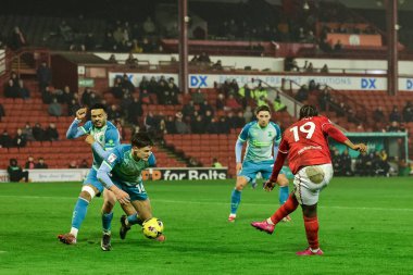 Barnsley 'den Reyes Cleary, 3 Şubat 2026' da Oakwell, Barnsley 'de oynanan Sky Bet 1 karşılaşmasında gol atarken görülüyor.