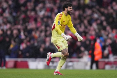 Arsenal 'den David Raya, İngiltere' nin Emirates kentinde oynanan Premier League maçında ilk golü attı.