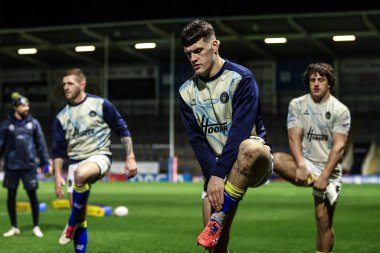 Warrington Wolves takımından Josh Thewlis, 6 Şubat 2026 'da Birleşik Krallık' ın başkenti Warrington 'da oynanan Betfred Challenge Cup karşılaşmasında ısındı.