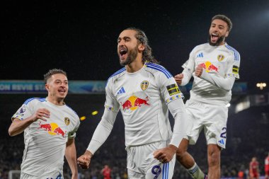 Leeds United takımından Dominic Calvert-Lewin, Premier League maçı Leeds United - Nottingham Forest maçında 6 Şubat 2026 tarihinde İngiltere 'nin Leeds şehrinde oynanan maçta 3-0' lık galibiyet golünü kutluyor.