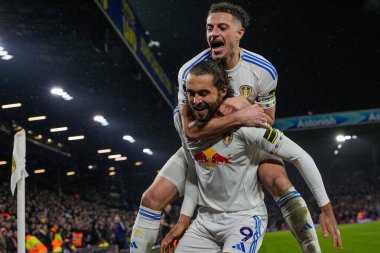 Leeds United takımından Dominic Calvert-Lewin, Premier League maçı Leeds United - Nottingham Forest maçında 6 Şubat 2026 tarihinde İngiltere 'nin Leeds şehrinde oynanan maçta 3-0' lık galibiyet golünü kutluyor.