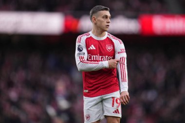 Arsenal 'den Leandro Trossard, İngiltere' nin Emirates kentinde oynanan Premier Lig karşılaşmasında Arsenal ile Sunderland karşı karşıya geldi.