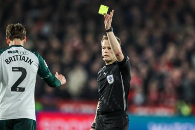 Hakem Gavin Ward, Middlesbrough takımından Callum Brittain 'e 9 Şubat 2026' da Bramall Lane, Sheffield, Birleşik Krallık 'ta oynanan Sky Bet Şampiyonası maçında sarı kart verdi.