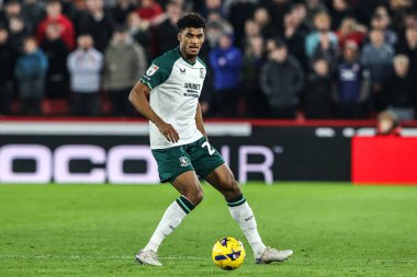 Middlesbrough takımından Adilson Malanda, 9 Şubat 2026 tarihinde İngiltere 'nin başkenti Sheffield Lane' de oynanan Gökyüzü İddia Şampiyonası maçında Sheffield United ile Middlesbrough arasındaki maçta topla beraberdi.