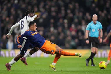 Premier Lig maçı sırasında Tottenham Hotspur, Newcastle 'a karşı Tottenham Hotspur Stadyumu, Londra, İngiltere' de 10 Şubat 2026 tarihinde berabere kaldı.