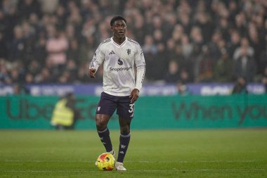 Manchester United 'dan Kobbie Mainoo Premier League maçı sırasında 10 Şubat 2026' da Londra 'daki Londra Stadyumu' nda West Ham United ile Manchester United karşı karşıya geldi.