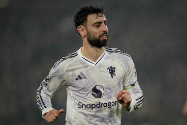 Manchester United 'dan Bruno Fernandes, Premier League maçı sırasında 10 Şubat 2026' da Londra 'daki Londra Stadyumu' nda West Ham United 'a karşı Manchester United maçında