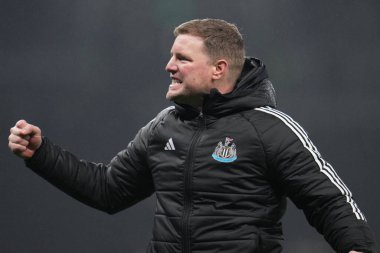 Newcastle United 'ın baş antrenörü Eddie Howe, 10 Şubat 2026 tarihinde İngiltere' nin başkenti Londra 'daki Tottenham Hotspur Stadyumu' nda oynanan Premier League maçında Tottenham Hotspur - Newcastle maçını kazandı.