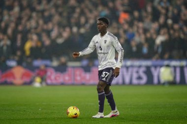 Manchester United 'dan Kobbie Mainoo Premier League maçı sırasında 10 Şubat 2026' da Londra 'daki Londra Stadyumu' nda West Ham United ile Manchester United karşı karşıya geldi.