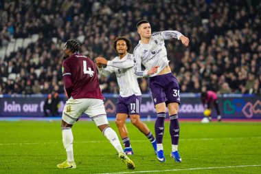 Manchester United takımından Benjamin Sesko, 10 Şubat 2026 tarihinde İngiltere 'nin Londra Stadyumu' nda oynanan Premier League maçında West Ham United ile Manchester United maçında 1-1 kazanma golünü kutluyor.