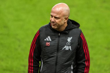 Liverpool 'un Arne Slot teknik direktörü, 11 Şubat 2026' da İngiltere 'nin Sunderland-Liverpool Stadyumu' nda oynanan Premier League maçı sırasında geldi.