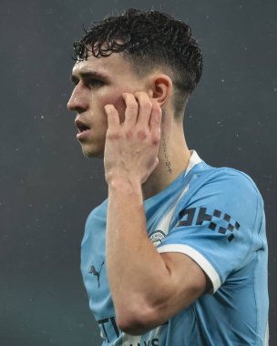 Manchester City ile Manchester City arasındaki Premier League maçı sırasında 11 Şubat 2026 tarihinde Etihad Stadyumu 'nda Phil Foden