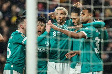 Liverpool 'dan Virgil van Dijk, 11 Şubat 2026' da İngiltere 'nin Sunderland kentinde oynanan Premier League maçı Sunderland-Liverpool maçında 0-1 kazanma hedefini kutluyor.