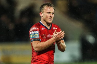 Hull KR 'dan Jez Litten, 12 Şubat 2026 tarihinde İngiltere' nin Lincoln kentindeki LNER Community Stadyumu 'nda oynanan Betfred Süper Lig 1. Maçı' nda taraftarları alkışlıyor.