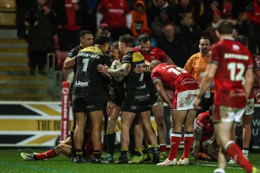 York Knights 'dan Sam Wood, 12 Şubat 2026' da İngiltere 'nin Lincoln kentinde oynanan Betfred Süper Lig Turu' nda York Knights vs Hull KR karşılaşmasını kutluyor.