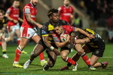 Hull KR 'dan Arthur Mourgue, 12 Şubat 2026 tarihinde LNER Community Stadyumu, Lincoln, Birleşik Krallık' ta oynanan Betfred Süper Lig 1. Raundunda York Knights vs Hull KR maçında York Knights 'dan Justin Sangare ile karşılaşacak.