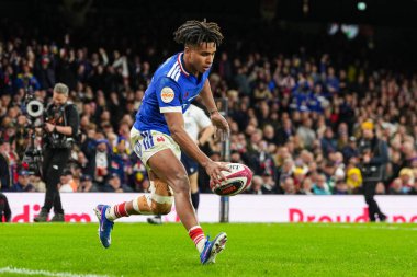 Fransız Theo Attissogbe, 15 Şubat 2026 'da İngiltere' nin Cardiff kentindeki Principality Stadyumu 'nda oynanan Galler - Fransa maçında takımı için bir deneme yaptı.