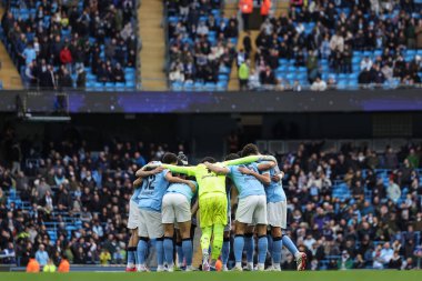 Manchester City takımı 14 Şubat 2026 tarihinde Etihad Stadyumu 'nda oynanan 4. Raund Manchester City-Salford maçı sırasında bir araya geldi.