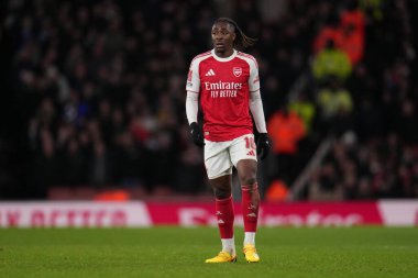 Arsenal takımından Eberechi Eze, 15 Şubat 2026 tarihinde Birleşik Krallık 'ın Emirates kentinde oynanan 4.