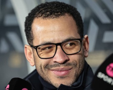 Liam Rosenior 'ın Chelsea teknik direktörü 13 Şubat 2026 tarihinde İngiltere' nin Hull şehrindeki MKM Stadyumu 'nda oynanan 4.