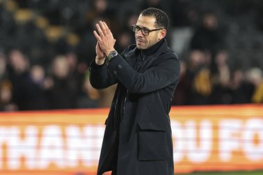 Chelsea 'nin Liam Rosenior teknik direktörü 13 Şubat 2026' da İngiltere 'nin Hull şehrinin MKM Stadyumu' nda oynanan 4.