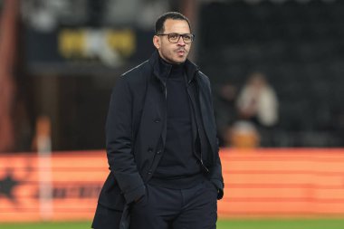 Liam Rosenior 'ın Chelsea teknik direktörü 13 Şubat 2026 tarihinde İngiltere' nin Hull şehrindeki MKM Stadyumu 'nda oynanan 4.