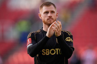 Fulham 'dan Harrison Reed, 15 Şubat 2026 tarihinde İngiltere' nin Trent kentindeki Stoke On Trent Stadyumu 'nda oynanan 4.