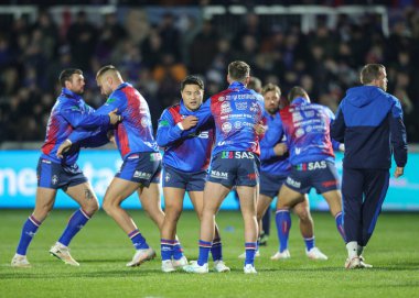 Wakefield Trinity oyuncuları, 14 Şubat 2026 'da Birleşik Krallık' ın Wakefield şehrindeki DIY Kitchens Stadyumu 'nda oynanan Wakefield Trinity - Toulouse Olympique maçında oynanan Betfred Süper Lig 1.