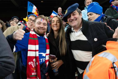 Fransız taraftarlar, 15 Şubat 2026 'da İngiltere' nin Cardiff kentindeki Principality Stadyumu 'nda oynanan Galler - Fransa maçında Guinness Altı Ulusun karşılaşmasını kutladılar.
