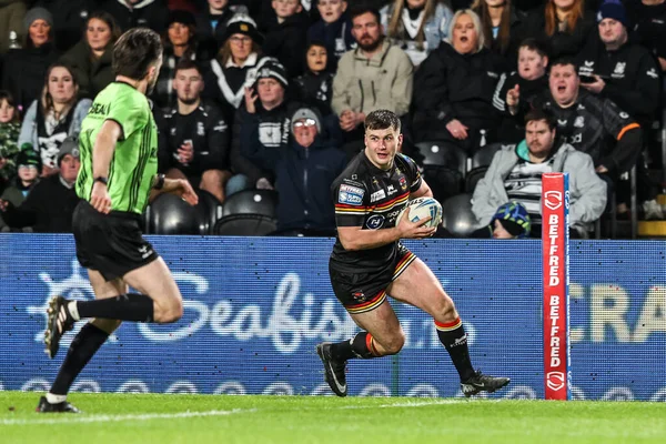 Bradford Bulls takımından Connor Wynne, 14 Şubat 2026 'da İngiltere' nin Hull kentinde oynanan Betfred Süper Lig birinci tur maçında Hull FC Bradford Bulls 'a karşı oynuyor.